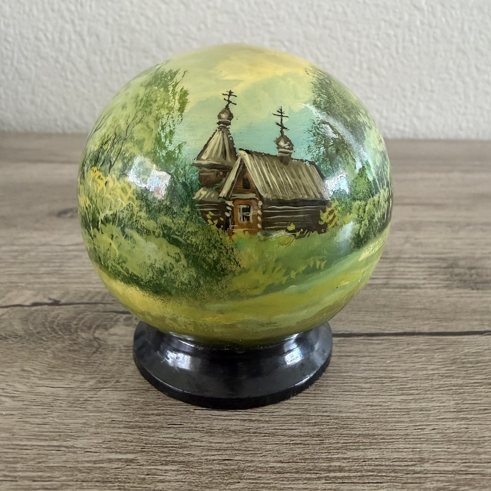 Vtg Russian Hand Painted Sphere Lacquer Wooden Trinket Cabin Forest Green Signed